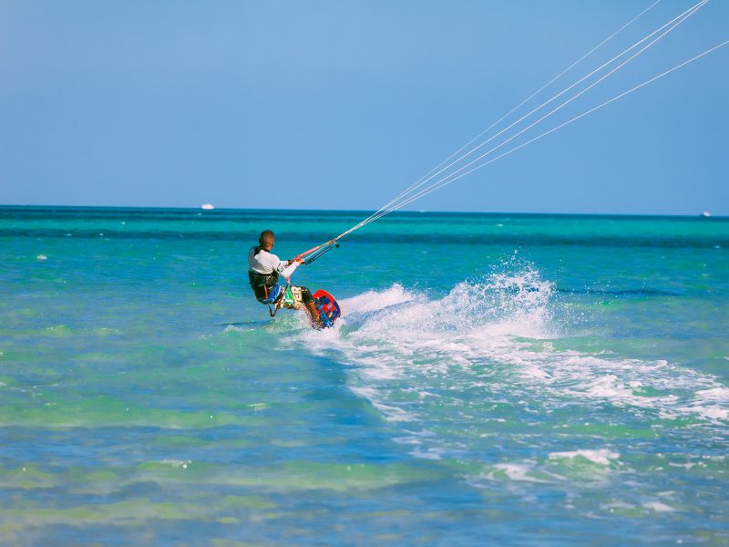 Kitesurfing w Europie - gdzie się wybrać?